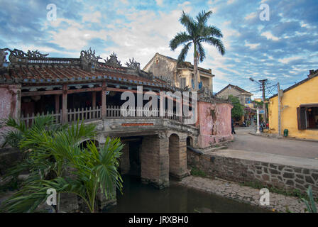 Japanische bedeckt Brücke in Hoi an ein, UNESCO World Heritage Site, Vietnam, Indochina, Südost-Asien, Asien Stockfoto