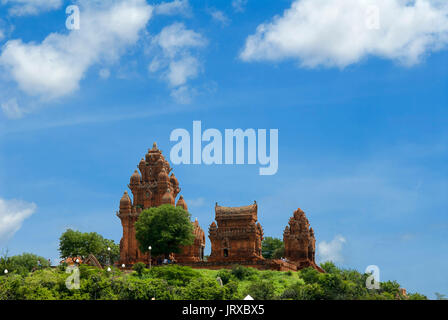 Po Klong Garai Tempel, 13. Jahrhundert Cham Türme, Phan Rang-Thap Cham, Ninh Thuan Provinz, Vietnam Foto Po Klong Garai Tempel Stockfoto