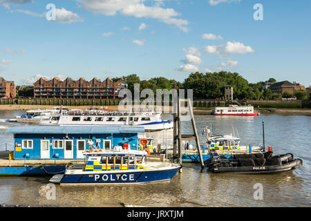 Die Metropolitan Police Marine Policing Unit Hauptsitz in Wapping, London, UK Stockfoto