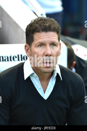 Diego Simeone während das Freundschaftsspiel zwischen Brighton und Hove Albion und Atletico Madrid in der American Express Community Stadion in Brighton und Hove. 06 Aug 2017 Stockfoto