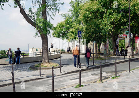 Park de Belleville, Paris, Frankreich, wurde 1988 eröffnet, der sich an einem der höchsten Punkte in der Stadt, in einer Gegend, die früher eine der ärmsten in der Stadt, Stockfoto