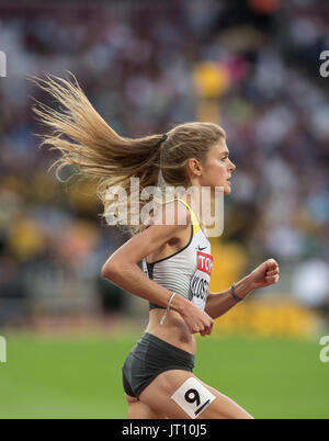 London, Grossbritannien. 4. August 2017. Konstanze KLOSTERHALFEN, Deutschland, Aktion, Vorlauf 1500m der Frauen am 04.08.2017 Leichtathletik Armeesportler 2017 in London / Grossbritannien, Vom 04.08. -13.08.2017. | Verwendung Weltweit Credit: Dpa/Alamy Live-Nachrichten Stockfoto