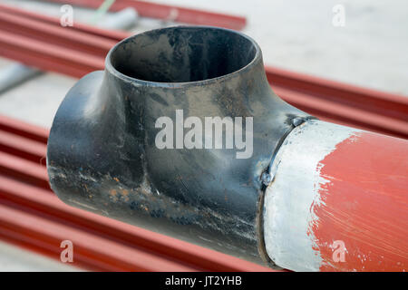 Schweißnaht an einem Rohr mit großem Durchmesser chromemolybdenum Stahl. Stockfoto