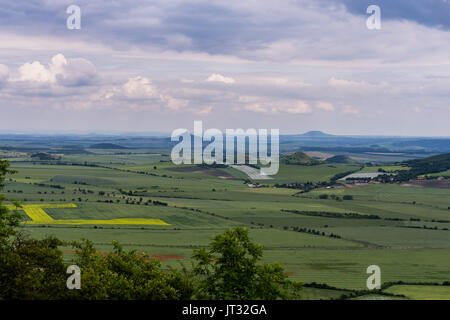 Blick über Zentrale Böhmisches Mittelgebirge von Rana, Tschechische Republik Stockfoto