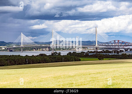 Die neue Straßenbrücke über die Firth-of-Forth zwischen North und South Queensferry in der Nähe von Edinburgh Schottland Großbritannien nannte die Queensferry Kreuzung Stockfoto