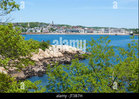 Die Gloucester City Waterfront von der Bühne Gabel Park gesehen. Gloucester Hafen, Cape Ann, Massachusetts. Stockfoto