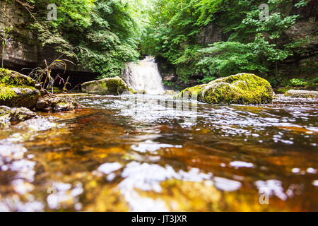 West Burton fällt, Vereinigtes Königreich, West Burton Wasserfälle, West Burton Wasserfall Fluss Ure, Wasserfall, Wasserfälle, Yorkshire, Großbritannien, Stockfoto