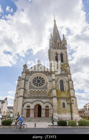 Frankreich, Loiret, Briare, Kirche Saint-Etienne Stockfoto