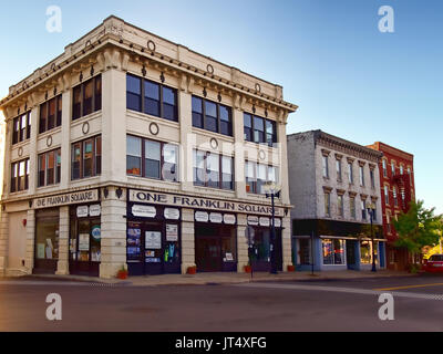 Genf, New York, USA. August 5, 2017. Die Genfer Handelskammer in Franklin Square in der Innenstadt von Genf, New York auf einem ruhigen Sommer morgen Stockfoto