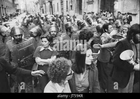 Mailand (Italien), 1976, für die Rechte der Frauen und für die Verteidigung der Abtreibung Gesetz Stockfoto