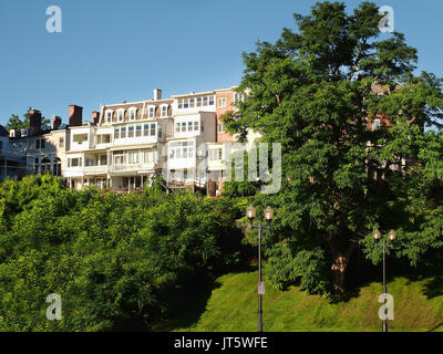 Cliff, Höhen, Appartements auf einem Hügel in der Stadt Genf, New York Stockfoto