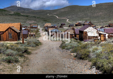 Eine einsame Straße in Bodie. Stockfoto