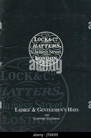 Vordere Abdeckung der britischen Katalog 'Lock & Co Hatters'. Stockfoto