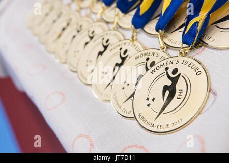 Celje, Slowenien. 6. August 2017. Gold-Medaillen bei der Frauen Europameisterschaft in der Zlatorog Arena am 6. August 2017 in Celje, Slowenien. Bildnachweis: Rok Rakun/Pacific Press/Alamy Live-Nachrichten Stockfoto