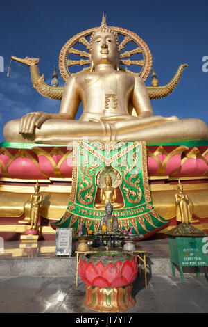 Big Buddha Tempel oder Wat Phra Yai in Kho Samui, Thailand Stockfoto