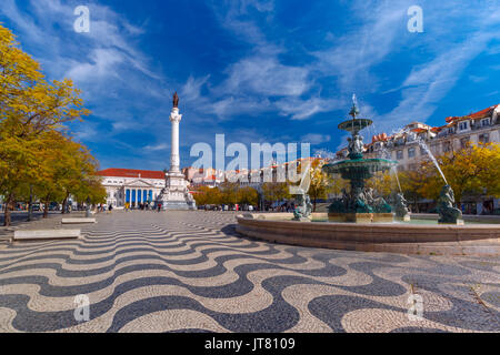 Rossio-platz mit gewellten Muster, Lissabon, Portugal Stockfoto