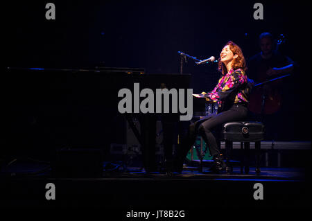 Liverpool, Großbritannien. 7. August 2017. Russisch-amerikanische Sängerin geboren, Regina Spektor, führt das vorletzte Konzert ihrer UK-Tour im Sommer. Die Tour stellt Ihren zweiten UK-Tour zur Unterstützung ihres Hochgelobten siebten Album "Denken Sie daran, uns zu leben". © Paul Warburton Stockfoto