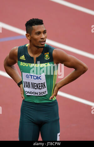 London, Großbritannien. 7. August 2017. Wayde Van Niekerk (Südafrika) gewinnt seine 200m Wärme an der London Stadion, am vierten Tag der Leichtathletik-WM in London 2017. Credit: Stephen Chung/Alamy leben Nachrichten Stockfoto