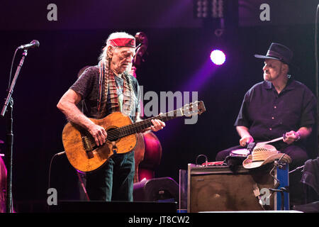 Merritt, Kanada. 6 Aug, 2017. Us-amerikanischer Musiker, Sänger und Songwriter Willie Nelson bei Rockin River Music Festival in Merrit, BC, Kanada. . Credit: Jamie Taylor/Alamy Leben Nachrichten. Stockfoto