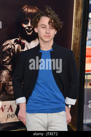 Los Angeles, Kalifornien, USA. 07 Aug, 2017. Wyatt Oleff Ankunft im Annabelle Schaffung Premiere auf der TCL Chinese Theatre in Los Angeles. August 7, 2017. Credit: Tsuni/USA/Alamy leben Nachrichten Stockfoto