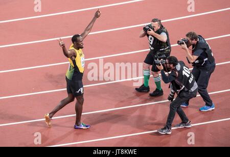 London, Grossbritannien. 05 Aug, 2017. Usain Bolt (JAM/3.Platz) auf der Ehrenrunde, im Fokus von Fotografen, Finale 100 m der Maenner, am 05.08.2017 Wirtschaft Championships 2017 in London/Grossbritannien, vom 04.08. - 13.08.2017. | Verwendung weltweit Quelle: dpa/Alamy leben Nachrichten Stockfoto