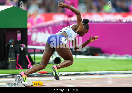 London, Großbritannien. 08 Aug, 2017. London, 08. August 2017. Dina Asher-Smith, Großbritannien, in der Frauen 200 m heizt an Tag fünf der IAAF London 2017 Weltmeisterschaften am London Stadion. Credit: Paul Davey/Alamy leben Nachrichten Stockfoto