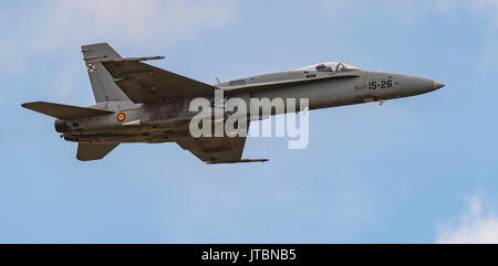 F-18 Hornet Spanish Air Force Ausstellungsteam bei der Royal International Air Tattoo Stockfoto