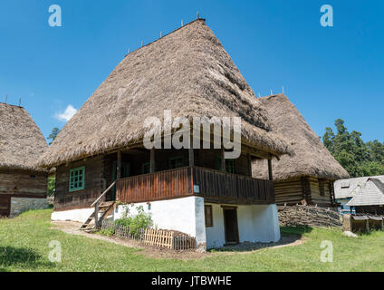 Haus in der Astra Museum der Traditionellen Folk Zivilisation, Sibiu, Rumänien Stockfoto