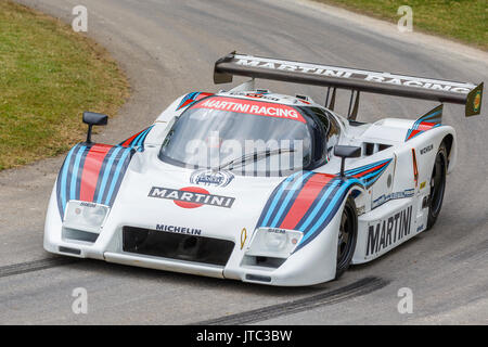 1984 Lancia-Ferrari LC2 Gruppe C Le Mans Racer mit Fahrer Maurizio Zarnolli am Goodwood Festival 2017 von Geschwindigkeit, Sussex, UK. Stockfoto