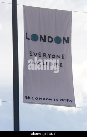 London: Jeder willkommen. London ist geöffnet. Banner London Förderung in der Oxford Street, London Stockfoto