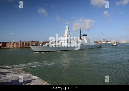 HMS Duncan, Typ 45 Zerstörer im Fluss Solent, Portsmouth Stockfoto