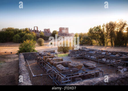 Berühmte Villa dei Quintili, archäologische Stätte von Rom. Römische Villa aus der ersten Hälfte des zweiten Jahrhunderts. Stockfoto