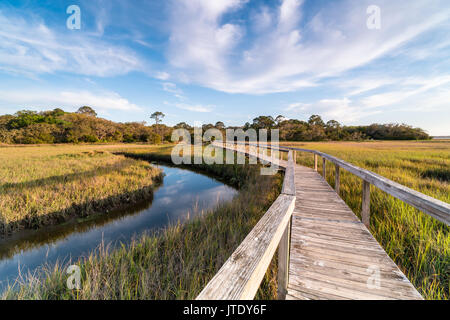 Masrh Promenade durch Drummond Point Park, Amelia Island Plantation, Florida Stockfoto