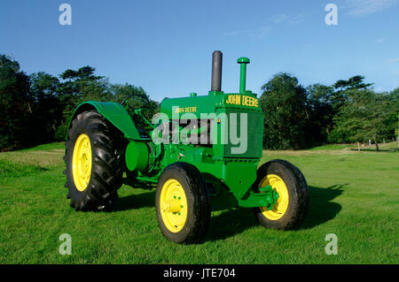 1939 John Deere Modell AR Traktor Stockfoto