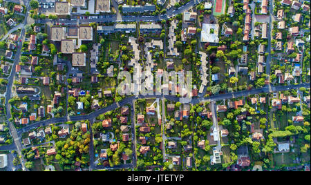 Luftbild von einem Wohnviertel in Andresy Stadt, Frankreich Stockfoto