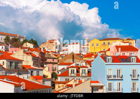 Alfama an einem sonnigen Nachmittag, Lissabon, Portugal Stockfoto