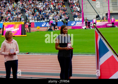 6. August 2017, London Stadium, East London, England; IAAF Weltmeisterschaften, Jennifer Oeser von Deutschland und Jessica Ennis von Großbritannien Stockfoto