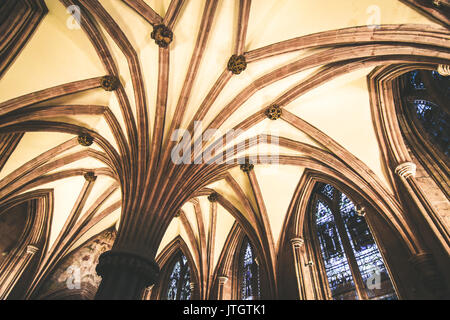 Innenraum Foto der Kathedrale von Lichfield, Staffordshire, England, UK Stockfoto