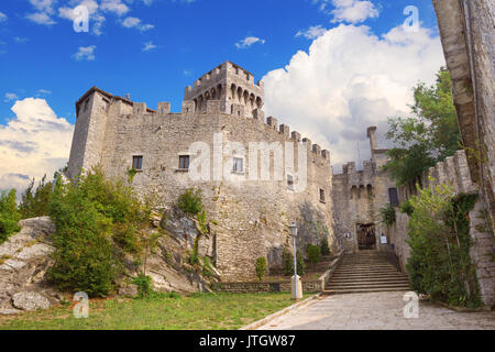 Della Rocca Guaita, Schloss in San Marino. Della Rocca Guaita Schloss ist eines der beliebtesten touristischen Orten. Stockfoto