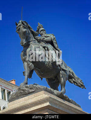 Reiterdenkmal Victor Emmanuel II. am Riva Degli Schiavon, Venedig, Italien Stockfoto