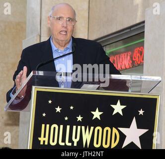 Hollywood, Kalifornien, USA. 7 Aug, 2017. Ich 15918 CHW. Jeffrey Tambor geehrt mit Stern auf dem Hollywood Walk of Fame. 6320 Hollywood Boulevard, Hollywood, Kalifornien, USA 08/08/2017. Jeffrey Tambor. © Clinton H. Wallace/Photomundo International / Fotos inkl Credit: Clinton Wallace/Kugel Fotos/ZUMA Draht/Alamy leben Nachrichten Stockfoto