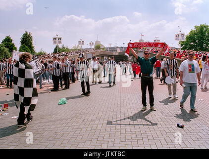 Seltene Bilder des alten Wembley Stadion (Twin Towers) Stockfoto