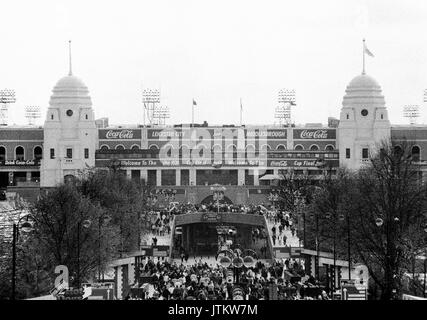 Seltene Bilder des alten Wembley Stadion (Twin Towers) Stockfoto