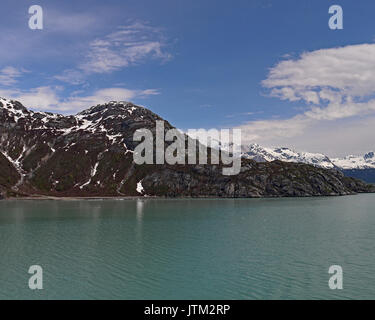 Felsenküste Glacier Bay National Park Stockfoto