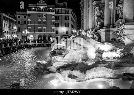 Wunderschönen Trevi-Brunnen in Rom - Fontana di Trevi Stockfoto