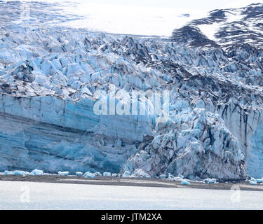 Blue Ice auf lamplugh Gletscher, Glacier Bay National Park, Alaska Stockfoto