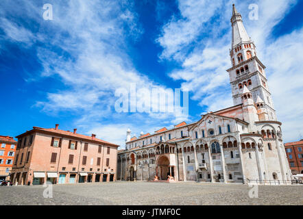 Modena, Italien - Piazza Grande und Dom von Modena, die Römisch-katholische Kirche, World Heritage Site. Stockfoto