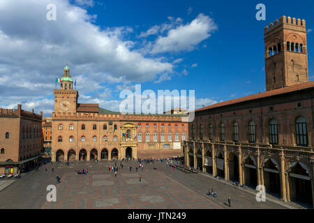 Palazzo d'Accursio, Piazza Maggiore, Bologna, Emilia-Romagna, Italien Stockfoto