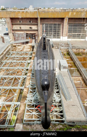 Auf dem ehemaligen Submarine Base bei Lorient, das Museum u-boot Flore befindet. Lorient; Breton: Ein oriant, ist eine Gemeinde und ein Seehafen in der Morbihan in der Bretagne im Nordwesten Frankreichs. Stockfoto