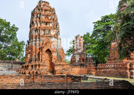 Die Ruinen der alten Stadt von Ayutthaya in UNESCO-Weltkulturerbe, Ayutthaya Historical Park, Thailand. Stockfoto